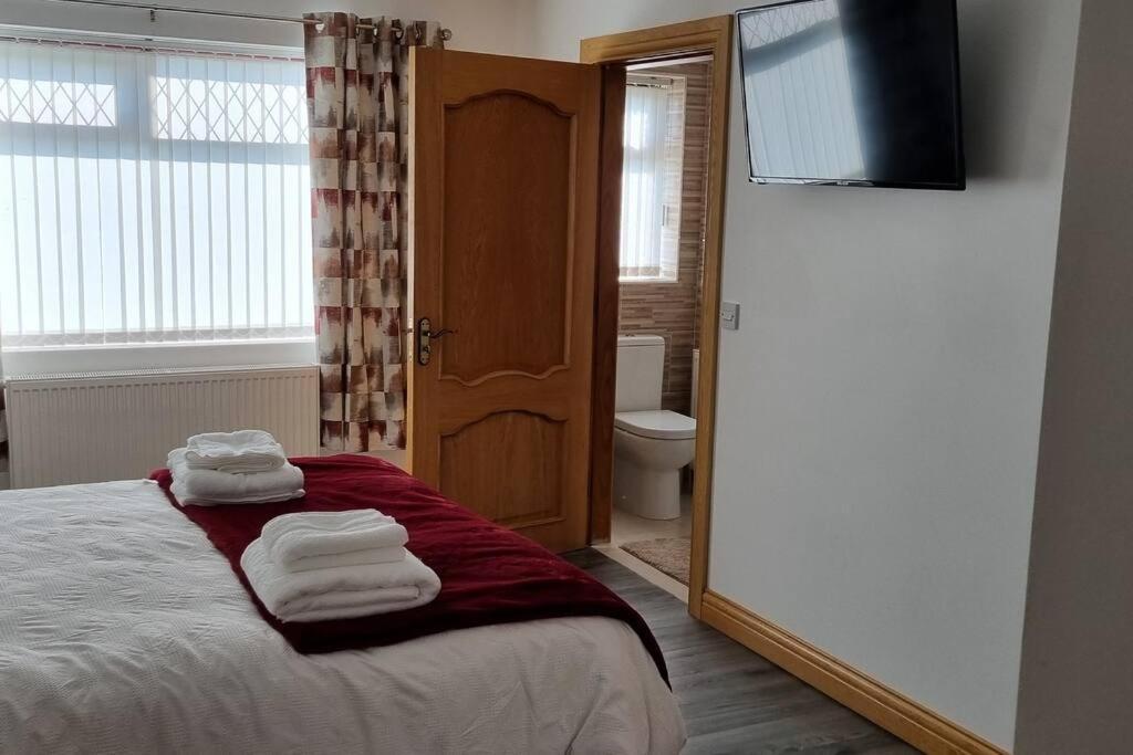 Grace'S Place With Hot Tub & Games Room Carrickfergus Eksteriør bilde